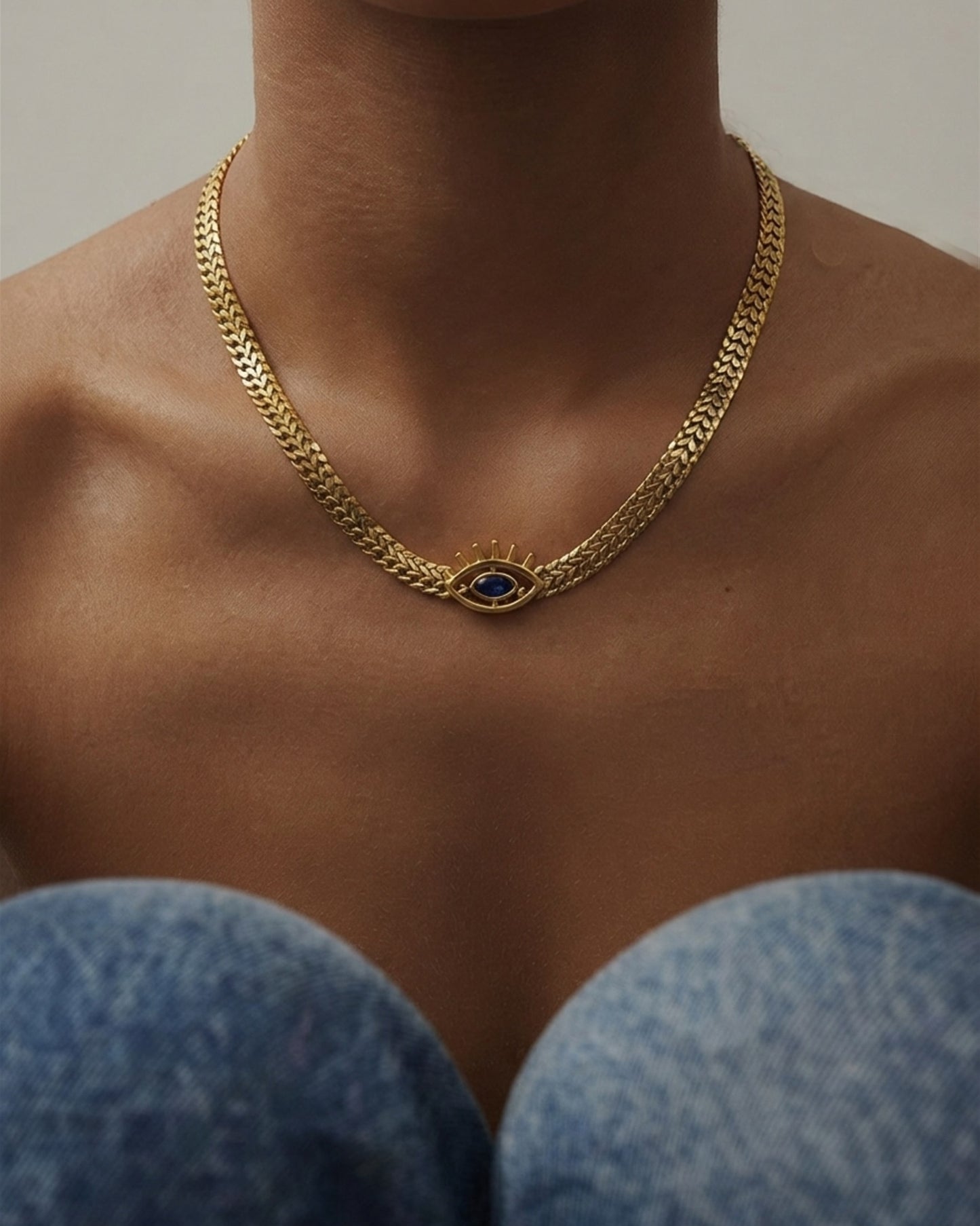 The Azul Eye Chain