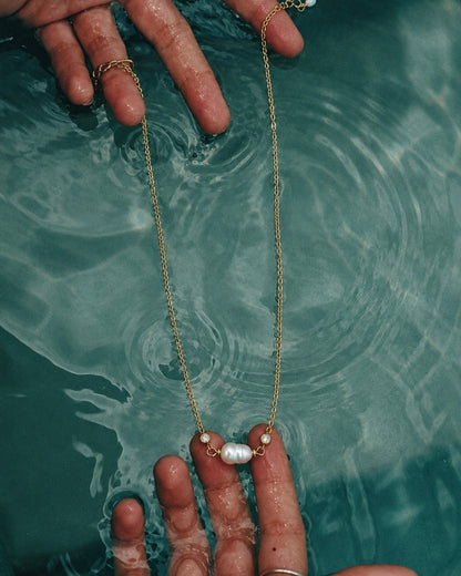 The Calista Necklace