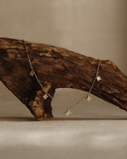 The Carina Necklace
