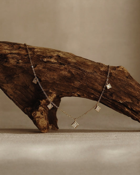 The Carina Necklace