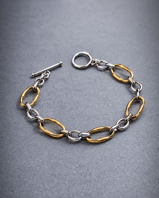 The Elara Bracelet