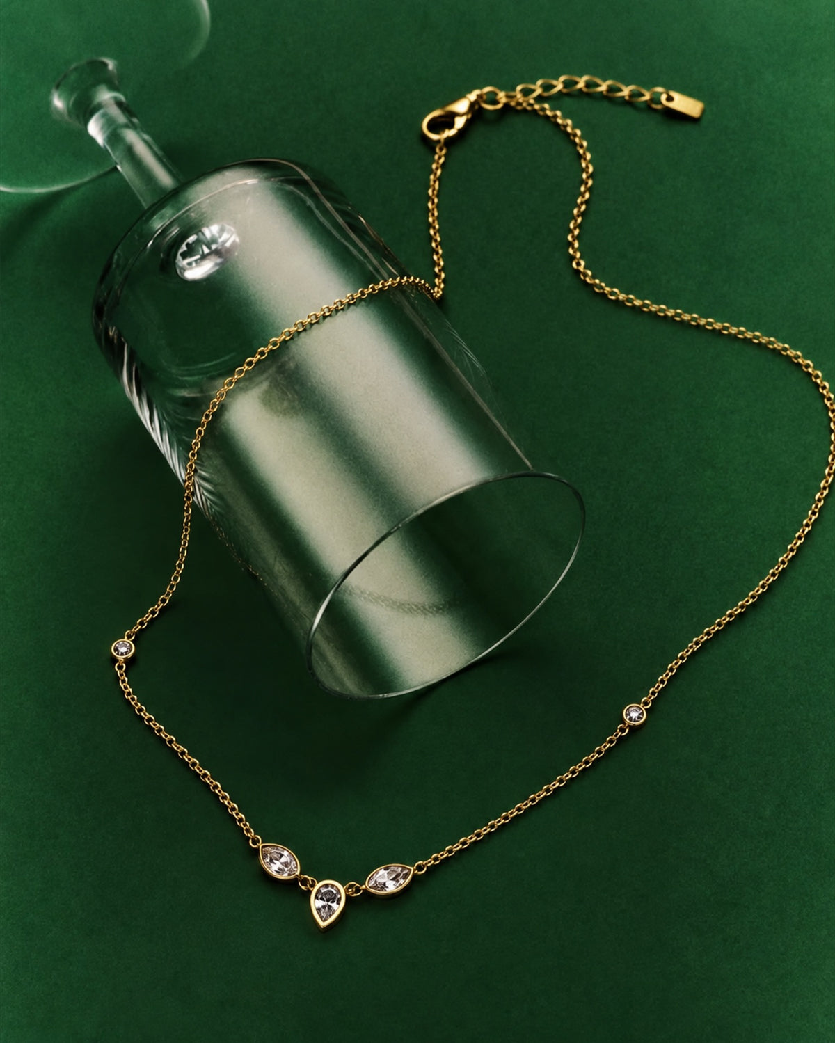 The Eira Necklace