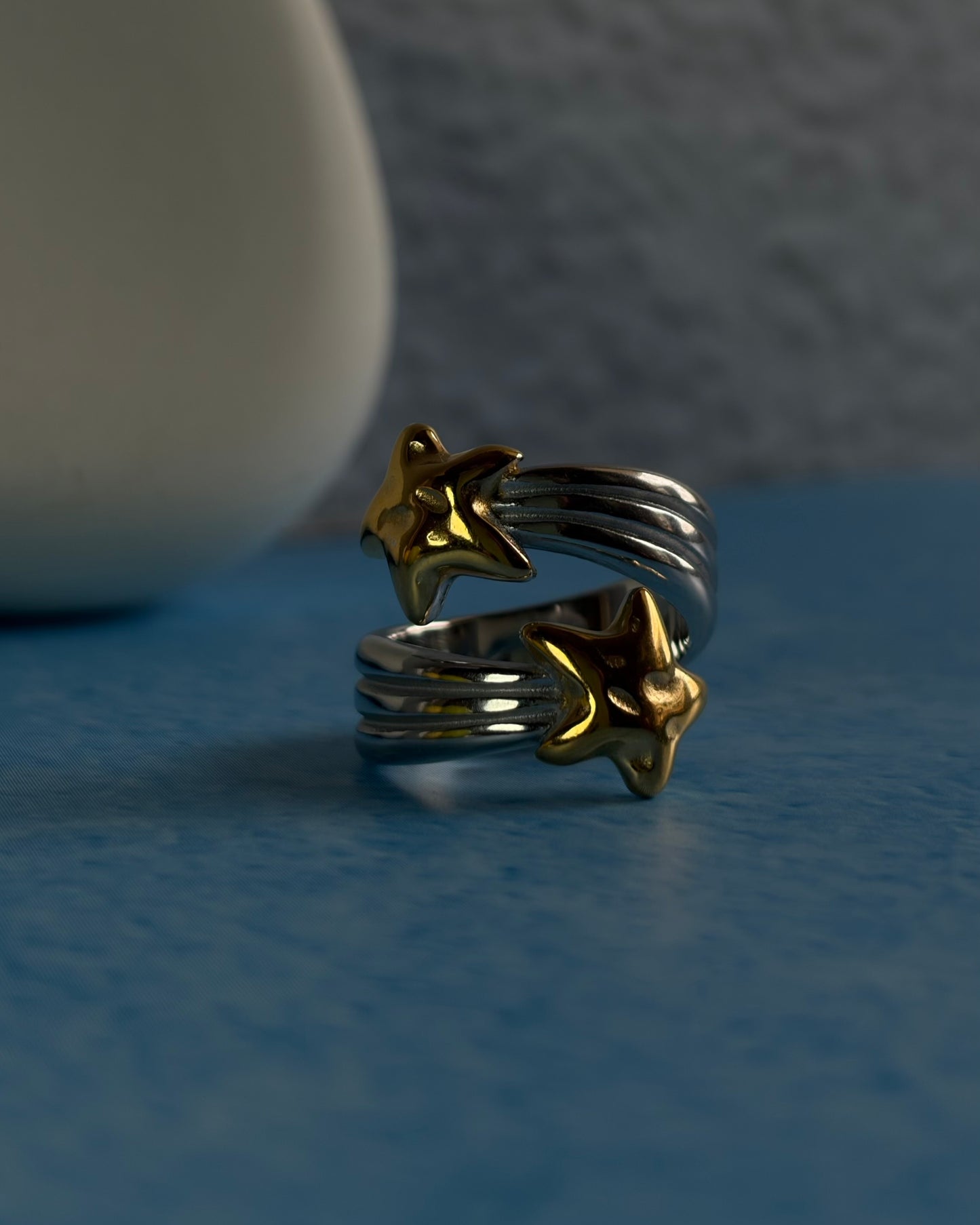 The Gemini Ring