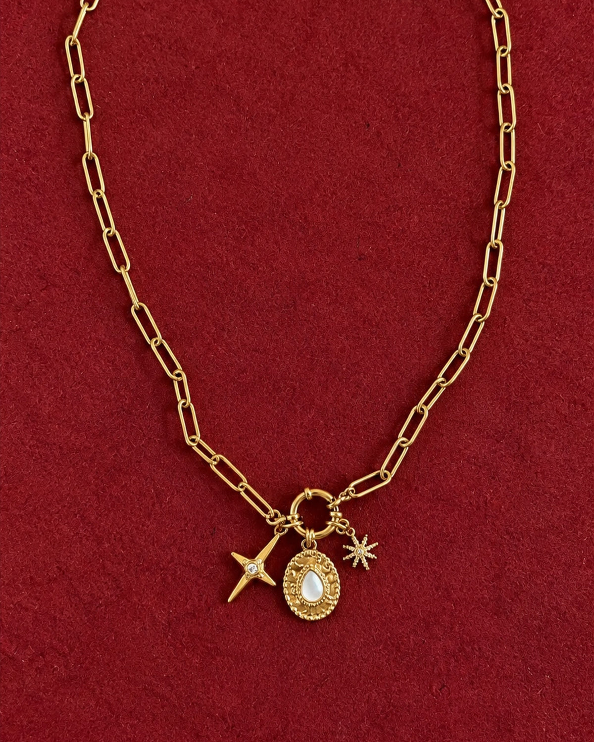 The Elystra Necklace