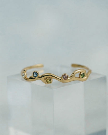 The Meander Cuff