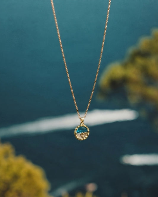 The Marée Heart Medallion – Everyday Keepsake Necklace