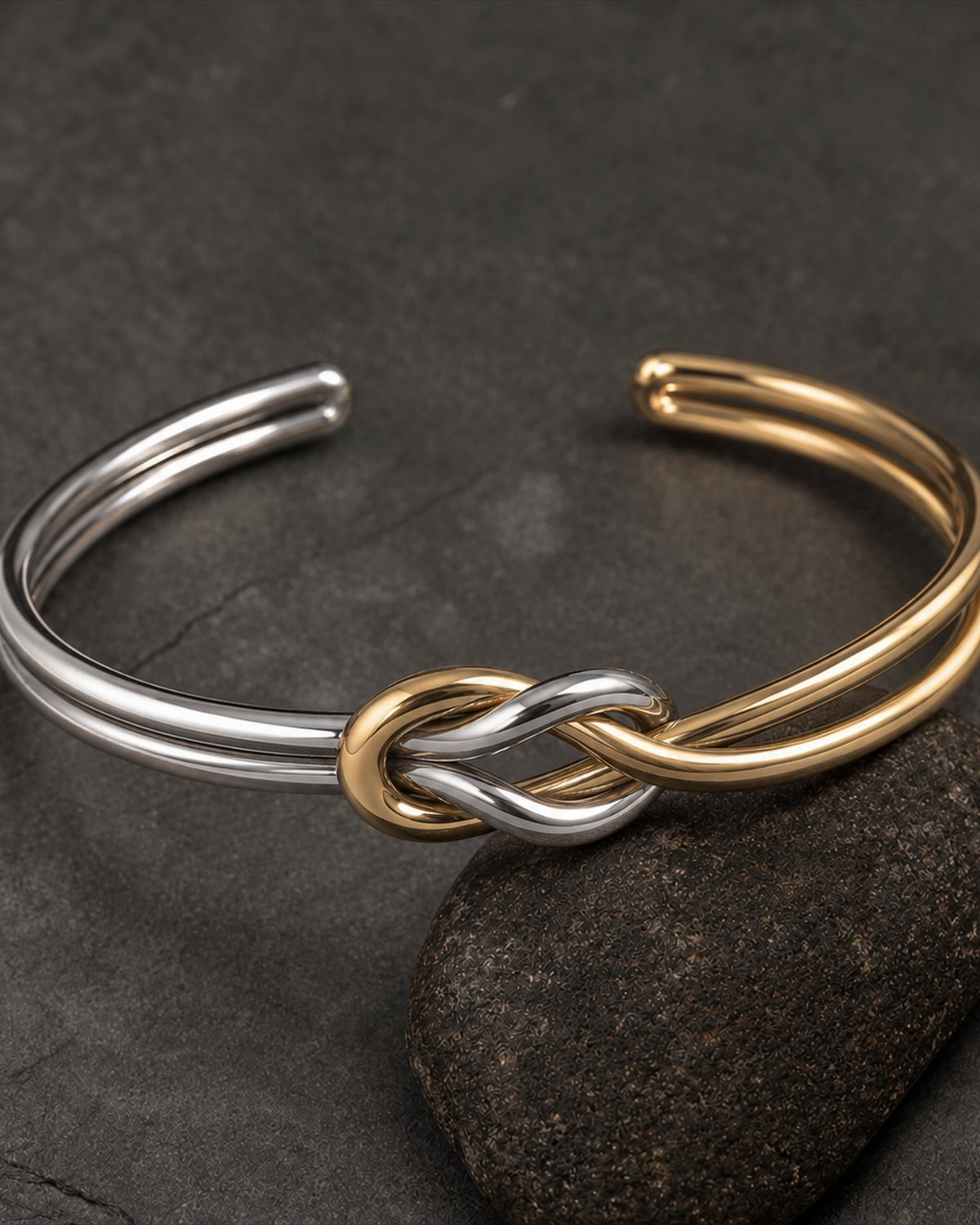 The Eterna Cuff